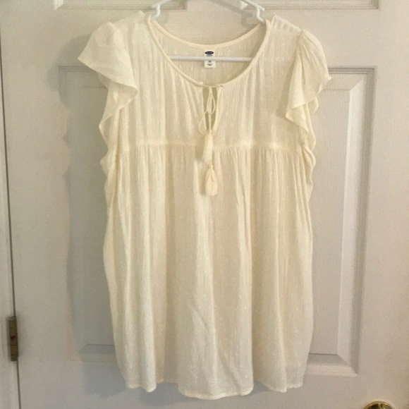 Old Navy Tops - gauzy flutter sleeve blouse